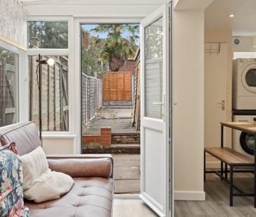 5 bedroom terraced house to rent - Photo 3