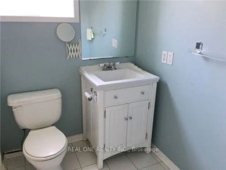 Detached Home For Lease | W9048314 - Photo 5