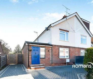 Ringwood Road, Farnborough, Hampshire, GU14 - Photo 1