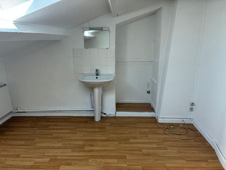 Location Appartement 3 pièces 40m² VALENCE 26000 - Photo 3