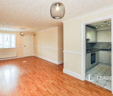 3 bedroom detached to rent Warsash - Photo 2