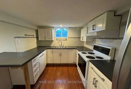 32 Belgravia Avenue - Photo 2
