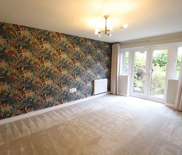 4 bedroom detached house to rent - Photo 1
