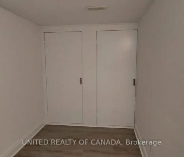 Property For Lease | N9362185 - Photo 6