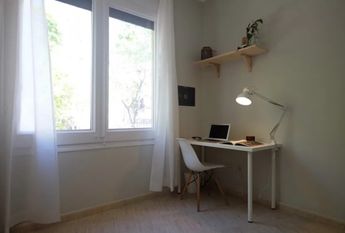 Carrer de la Indústria, Barcelona, Catalonia 08025