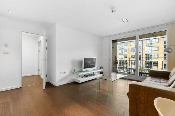 1 bedroom flat to rent - Photo 1