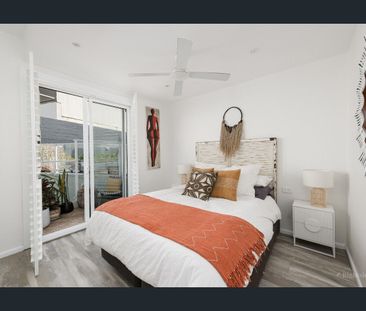 Ultimate Beach Lifestyle - Photo 4