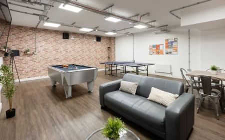 Standard Studio - Photo 4