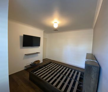 Caroline Springs - Photo 4