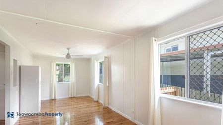 58 Rifle Range Road, 4350, Mount Lofty Qld - Photo 2