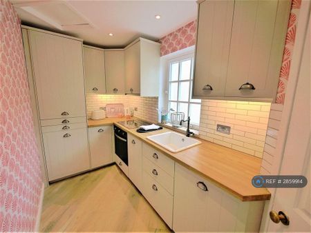 1 bedroom terraced house to rent - Photo 3
