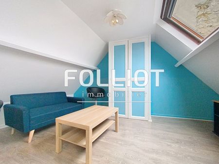 Charmant T2 meublé sous les combles à deux pas du château - Photo 4