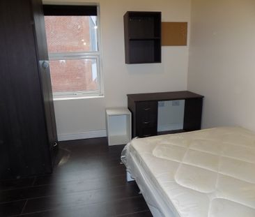 Ffordd Y Ffynnon, Bangor, Gwynedd, LL57 - Photo 1