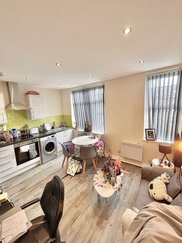 1 bedroom flat to rent - Photo 4