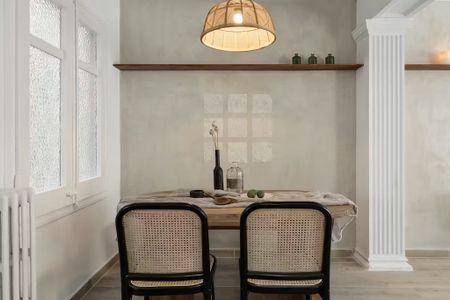 Carrer de Copèrnic, Barcelona, Catalonia 08006 - Photo 4