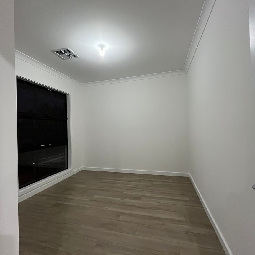 108 Hawker St, Ridleyton, SA 5008 - Photo 1