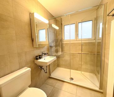 SPACIOUS ROOMS IN A CENTRAL LOCATION - Foto 6