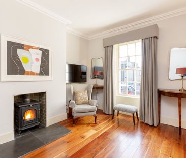 Erne Street Upper, Dublin 2, D02 DK09. - Photo 1