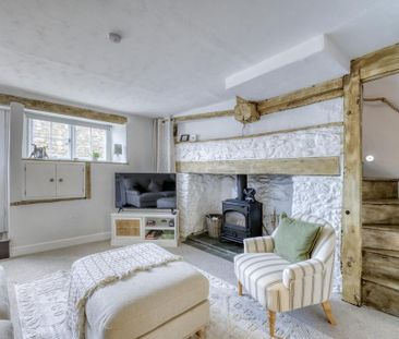 2 bedroom terraced house to rent - Photo 2