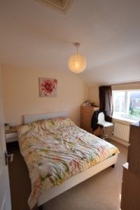 1 bed Apartment - To Let - Photo 4