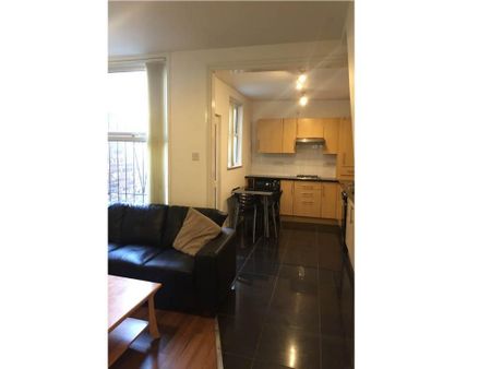 4 bedroom house share to rent - Photo 4