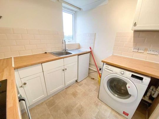 Regent Court, Reading, RG1 - Photo 1