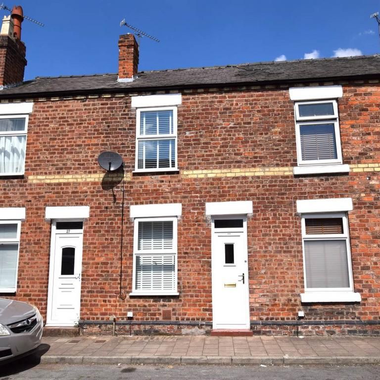 2 bedroom terraced house to rent - Photo 1