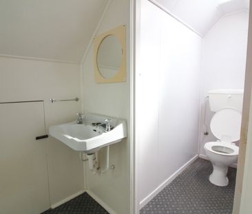 The Attic - Character 6 Bedroom Flat in Historic Building for 2026 - Photo 1