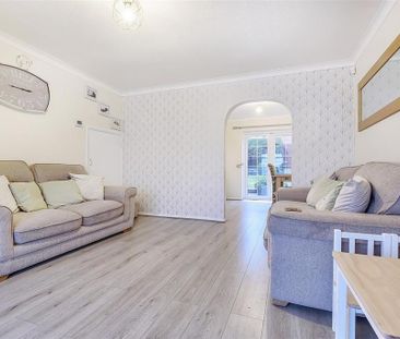 3 bedroom terraced house to rent - Photo 1