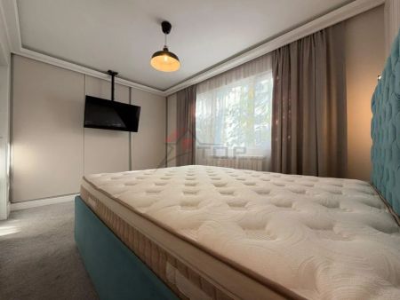 Inchiriere Apartament cu 3 camere Podu Ros - Photo 4