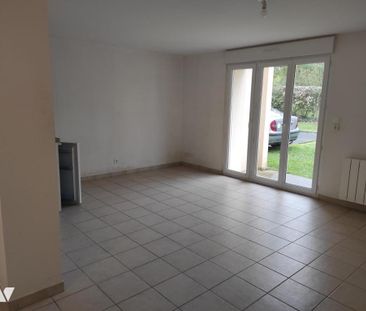 APPARTEMENT RDC ACCES SUR JARDIN COMMUN EPRON - Photo 5