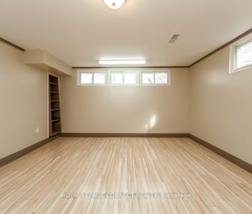 Detached Home For Lease | E8126192 - Photo 6