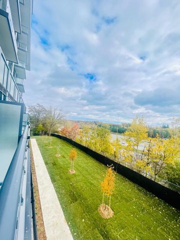 For Lease - 7439 Kingston Road Unit# 313-Tower A, Toronto, Ontario - Photo 2