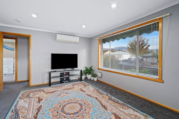 Convenient 2-Bed Unit in Moonah - Photo 1