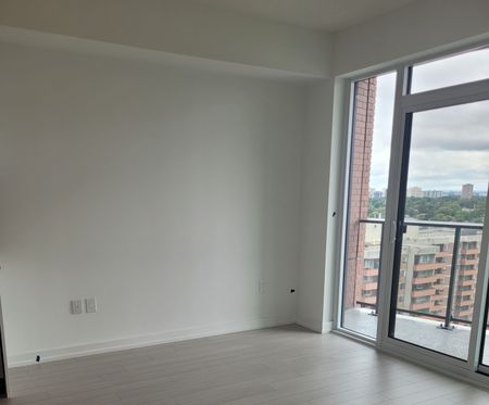 For Lease - 4010 Eglinton Avenue Unit# 1909, Toronto, Ontario - Photo 3