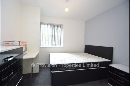 1 Bedroom Flat near Leeds City Centre - Photo 4