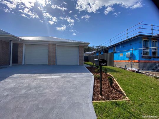 2/16 Cinnamon Way, Morisset, NSW 2264 - Photo 1