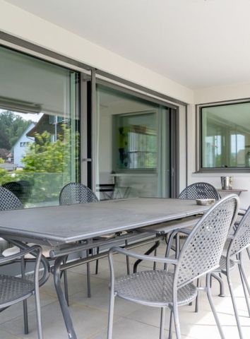 Moderne 3.5-Zimmer-Wohnung an zentraler Lage in Küsnacht - Foto 2