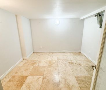 1529 Queen Street E #Bsmt - Photo 5