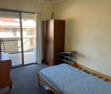 Two Bedroom Unit in a Great Location! - Photo 1