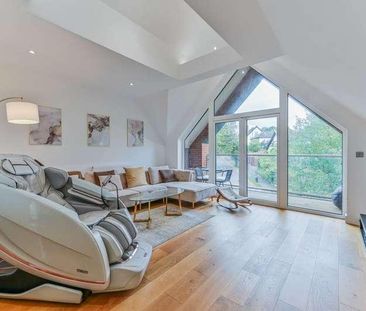 Woodcote Grove Road, Coulsdon, CR5 - Photo 2