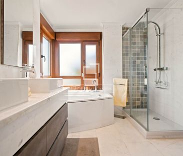 Magnificent detached villa of 500 m² with 6 bedrooms, garden, and p... - Photo 4