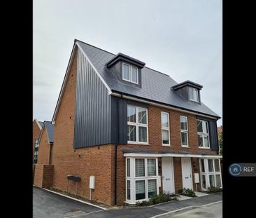 1 bedroom in a house share to rent - Photo 4