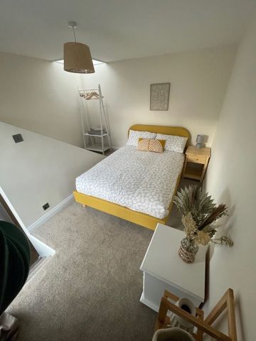 2 Bed Flat, Chesham Road, BN2 - Photo 5