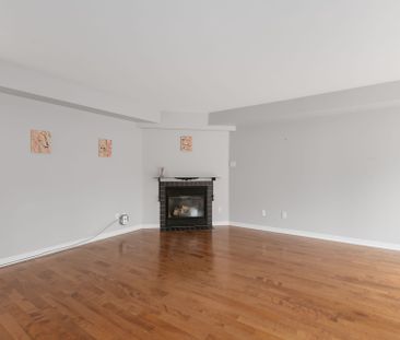 For Lease - 4 Thorburn Private, Lower Town - Sandy Hill, Ontario - Photo 2