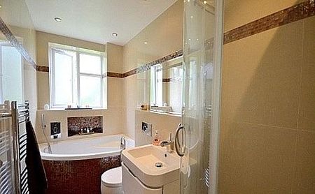 Aldwick Court, Sonia Gardens, London N12 - Photo 3