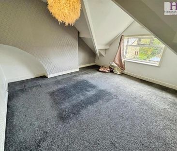 4 bedroom end of terrace house to rent - Photo 3
