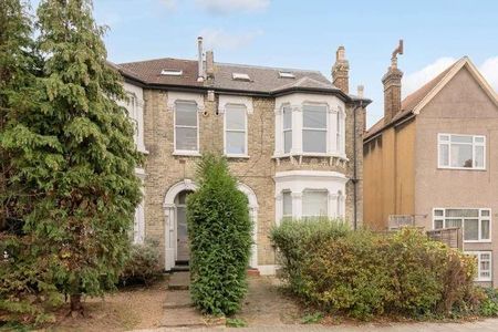 Kempshott Road, Streatham Common, SW16 - Photo 3