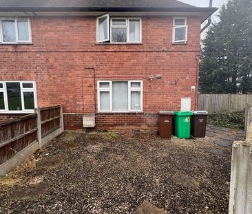 3 Bed Semi-Detached House, Roker Close, NG8 - Photo 5