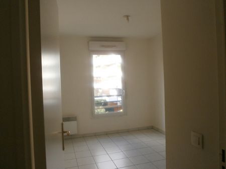 3 pièces avec balcon Cergy (95800) - Photo 3